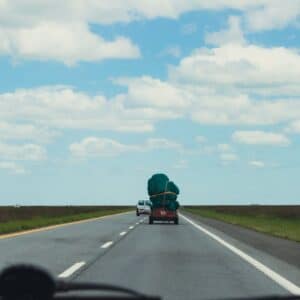 Transporte en Trailer Portacoches Cerrado